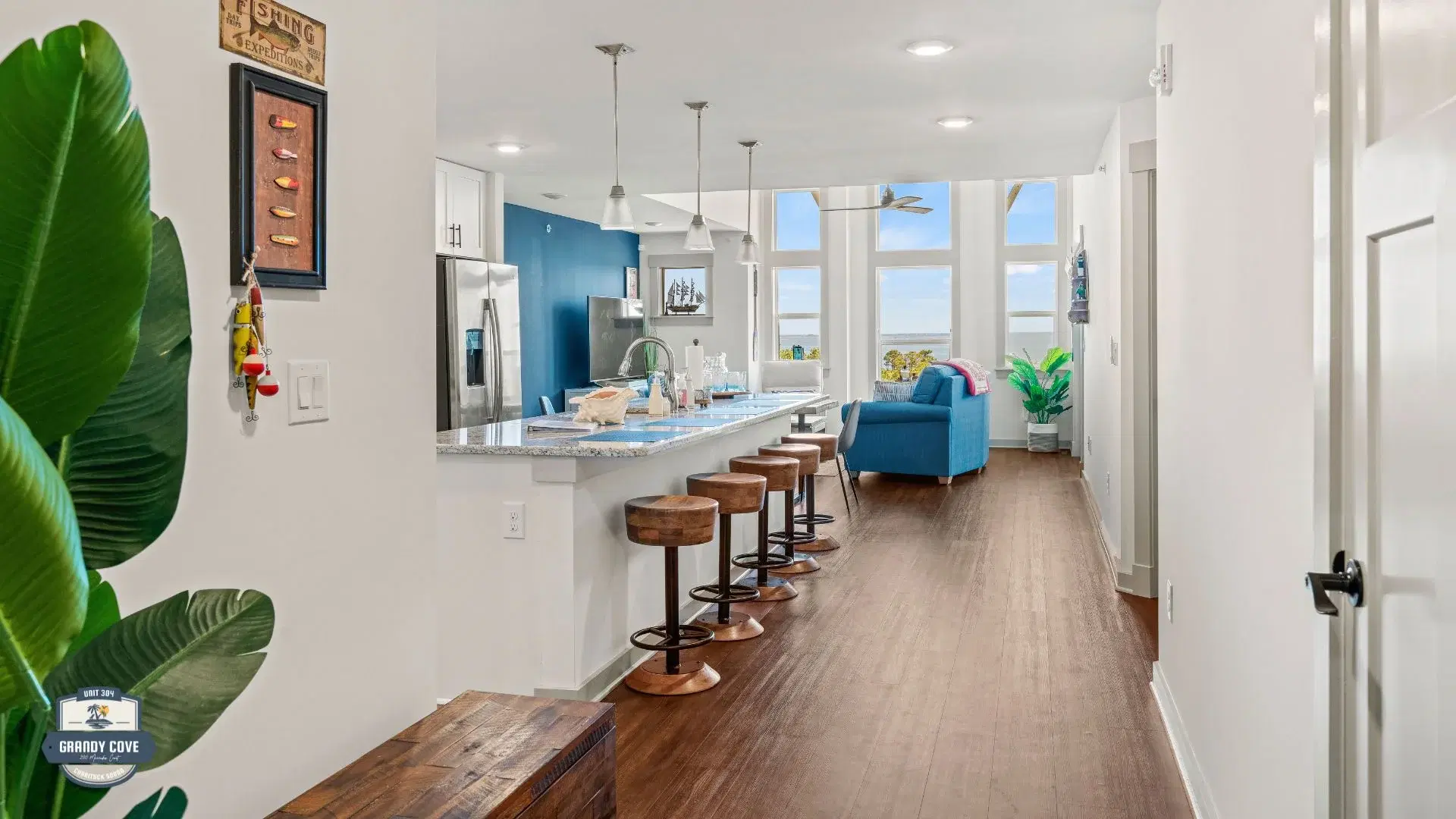 Grandy Cove open-plan living and dining area